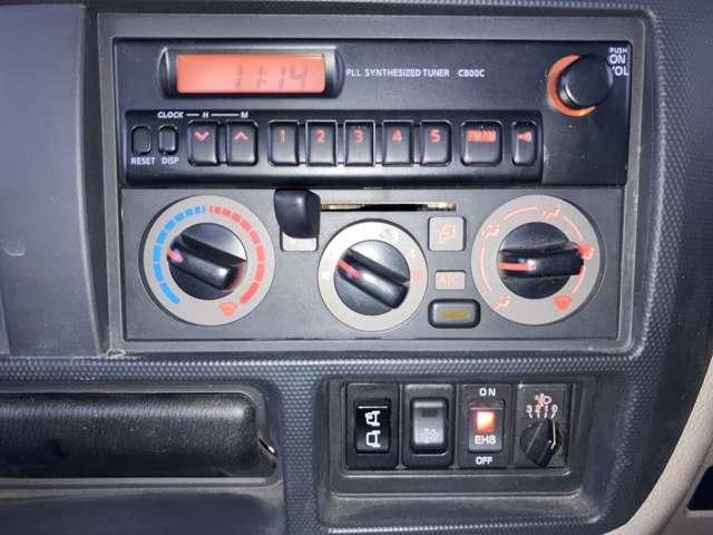 アトラストラック １．４ｔ　フルスーパーロー　ワンオーナー　エアコン　リモコンキー（6枚目）