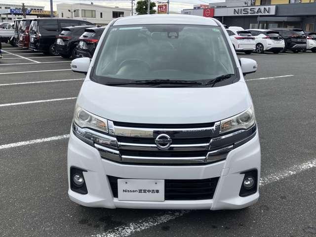 デイズ ６６０　ハイウェイスターＧターボ　メモリーナビ　アラウンドモニター　誤発進抑制　点検記録簿　アイスト　運転席エアバッグ　スマキー　ナビＴＶ　ＥＴＣ　バックモニター　ワンセグ　ＬＥＤライト　エアコン　オートクルーズ　ＡＢＳ　パワステ　キーレスエントリー　助手席エアバック（20枚目）