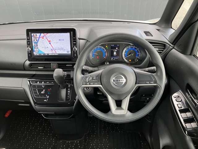 ルークス ６６０　ハイウェイスターＸ　ワンオーナー　ワイドメモリーナビ　アイスト　衝突被害軽減ブレ－キ　マルチビューカメラ　車線逸脱警報装置　ＬＥＤ　スマートキー　パワーウィンドウ　ワンオーナー　ドライブレコーダー　ナビＴＶ　バックカメラ　記録簿　パワステ　オートエアコン（4枚目）