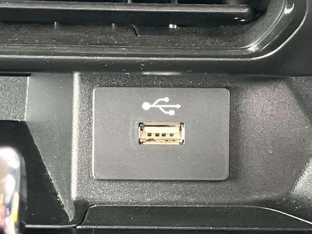 ルークス ６６０　ハイウェイスターＸ　ワンオーナー　ワイドメモリーナビ　アイスト　衝突被害軽減ブレ－キ　マルチビューカメラ　車線逸脱警報装置　ＬＥＤ　スマートキー　パワーウィンドウ　ワンオーナー　ドライブレコーダー　ナビＴＶ　バックカメラ　記録簿　パワステ　オートエアコン（12枚目）