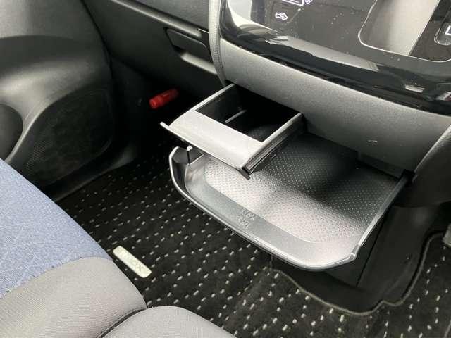 ルークス ６６０　ハイウェイスターＸ　ワンオーナー　ワイドメモリーナビ　アイスト　衝突被害軽減ブレ－キ　マルチビューカメラ　車線逸脱警報装置　ＬＥＤ　スマートキー　パワーウィンドウ　ワンオーナー　ドライブレコーダー　ナビＴＶ　バックカメラ　記録簿　パワステ　オートエアコン（16枚目）