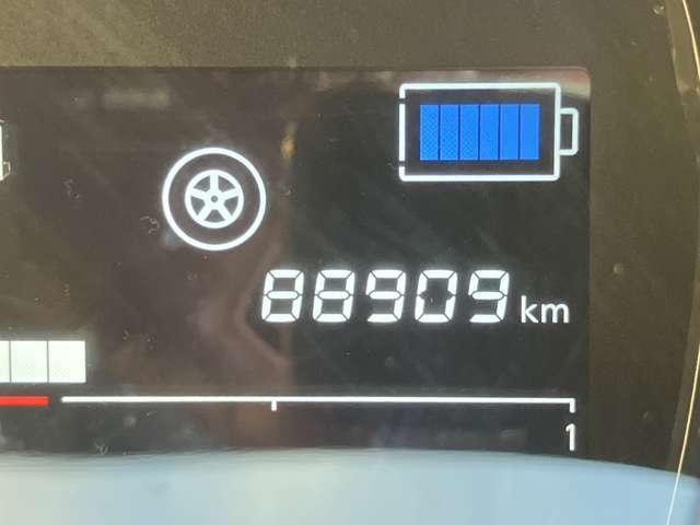 ノート １．２　ｅ－ＰＯＷＥＲ　Ｘ　ワンオーナー　メモリーナビ　インテリキー　３６０°カメラ　記録簿付　Ｒカメラ　運転席助手席エアバック　レーンキープ　ＡＵＴＯエアコン　１オーナー　ナビＴＶ　ＡＷ　サイドカメラ　運転席エアバッグ　キーレスエントリー　ＬＥＤヘッド　ドラレコ（10枚目）