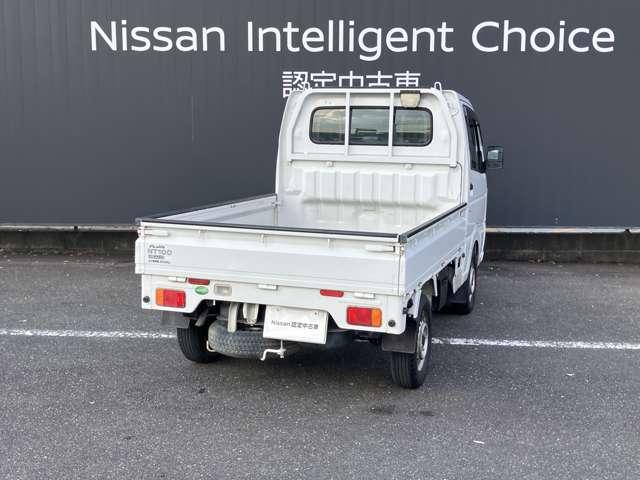 ＮＴ１００クリッパートラック ６６０　ＤＸ　４ＷＤ　ワンオーナー　パワーステ　エアコン付　ワンオーナー車　運転席エアバック　ＰＳ　４ＷＤ　エアコンパワステ　メンテナンスノート（5枚目）