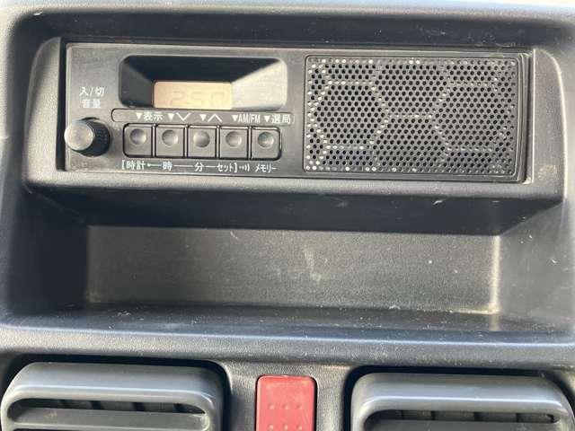 ＮＴ１００クリッパートラック ６６０　ＤＸ　４ＷＤ　ワンオーナー　パワーステ　エアコン付　ワンオーナー車　運転席エアバック　ＰＳ　４ＷＤ　エアコンパワステ　メンテナンスノート（6枚目）