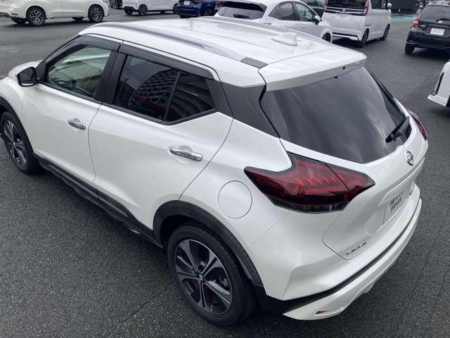 キックス １．２　Ｘ　（ｅ－ＰＯＷＥＲ）　ワンオーナー車・認定中古車・プロパイロッ　ナビ＆ＴＶ　ワンオ－ナ－車　追従クルコン　スマートキー　ＬＥＤヘッド　レーンアシスト　パワーステアリング　盗難防止システム　ＥＴＣ　整備記録簿有　メモリーナビ　サイドエアバッグ　アルミ　ＡＡＣ　ＡＢＳ（13枚目）