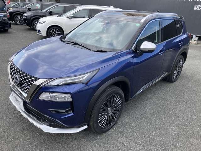 エクストレイル １．５　ＡＵＴＥＣＨ　アドバンスト　パッケージ　ｅ－４ＯＲＣＥ　４ＷＤ　社用車ＵＰ・認定中古車・プロパイロット（9枚目）