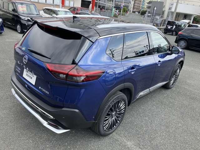 エクストレイル １．５　ＡＵＴＥＣＨ　アドバンスト　パッケージ　ｅ－４ＯＲＣＥ　４ＷＤ　社用車ＵＰ・認定中古車・プロパイロット（11枚目）