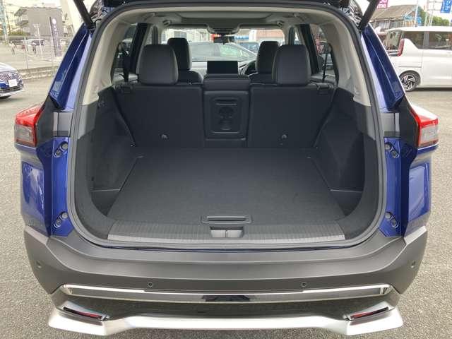 エクストレイル １．５　ＡＵＴＥＣＨ　アドバンスト　パッケージ　ｅ－４ＯＲＣＥ　４ＷＤ　社用車ＵＰ・認定中古車・プロパイロット（15枚目）