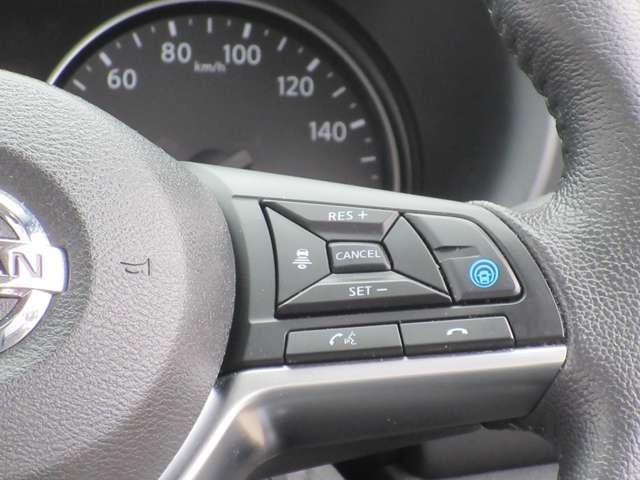 キックス 1.2 X (e-POWER) 衝突被害軽減ブレーキ ナビ&TV クルコン ワンオ-ナ-車 LEDヘッド パワーステアリング 盗難防止システム ドライブレコーダー ETC 整備記録簿有 メモリーナビ サイドエアバッグ アルミ AAC キーレス ABS(11枚目)