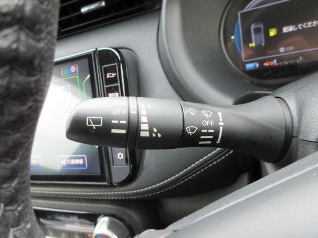 キックス 1.2 X (e-POWER) 衝突被害軽減ブレーキ ナビ&TV クルコン ワンオ-ナ-車 LEDヘッド パワーステアリング 盗難防止システム ドライブレコーダー ETC 整備記録簿有 メモリーナビ サイドエアバッグ アルミ AAC キーレス ABS(20枚目)