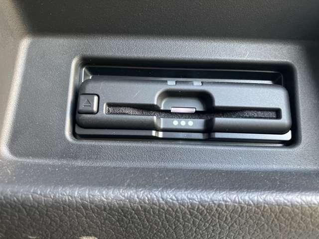 ＮＶ３５０キャラバンバン ２．５　チェアキャブ　車いす１＋１名仕様　当社社用車ＵＰ　メモリーナビ（14枚目）