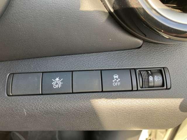 キックス 1.2 X (e-POWER) ワンオーナー ワイドメモリーナビ ナビ&TV ワンオ-ナ-車 追従クルコン スマートキー LEDヘッド レーンアシスト パワーステアリング ドライブレコーダー ETC 整備記録簿有 メモリーナビ サイドエアバッグ アルミ AAC(15枚目)