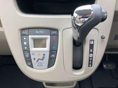 フルオートエアコン　温度設定をすれば自宅のエアコンのように車内の温度をコントロール 7