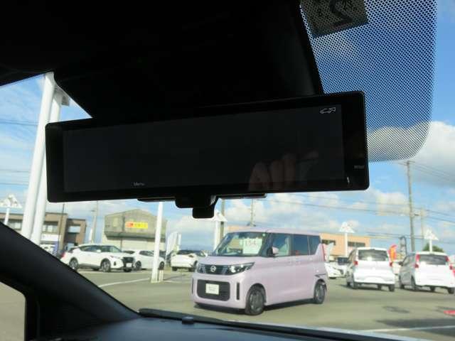 オーラ 1.2 NISMO カーテンエアバッグ エマブレ インテリキー ETC ドラレコ 車線逸脱警報 ワンセグ キーフリーシステム ダブルエアバック アルミホイール 運転席エアバッグ メモリーナビ アイドリングストップ ABS(10枚目)
