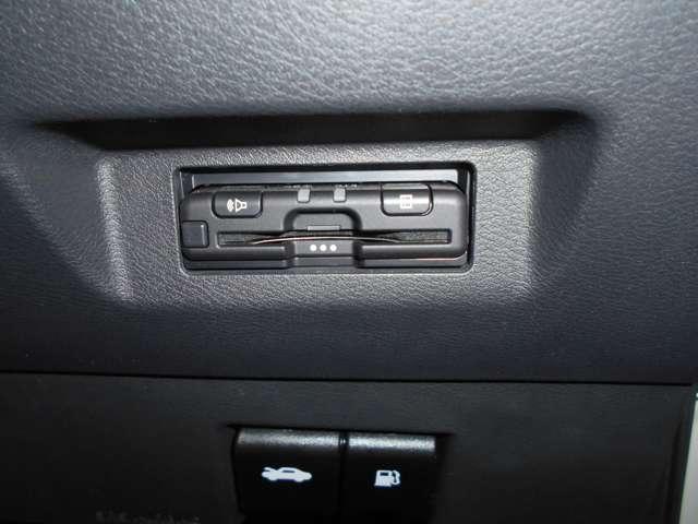 キックス １．２　Ｘ　（ｅ－ＰＯＷＥＲ）　ナビ＆ＴＶ　ワンオ－ナ－車　追従クルコン　スマートキー　ＬＥＤヘッド　レーンアシスト　パワーステアリング　盗難防止システム　ＥＴＣ　整備記録簿有　メモリーナビ　サイドエアバッグ　アルミ　ＡＡＣ　ＡＢＳ（18枚目）