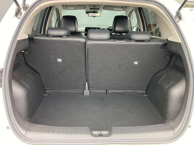 オーラ 1.2 G レザーエディション社用車UP・メーカー大画面ナビ ワンオーナ 追突防止 レーダークルーズ 本革 車線逸脱警報装置 寒冷地仕様 禁煙車 LED 盗難防止 記録簿 バックモニター ETC インテリジェントキー メモリーナビゲーション AW オートエアコン(12枚目)