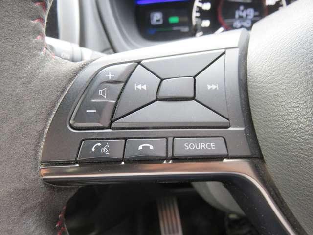 ノート 1.2 e-POWER NISMO 純正ナビ・アラモニ LEDランプ Bカメラ メモリーナビ付き レーンアシスト フルオートエアコン スマートキープッシュスタート Wエアバッグ アルミ キーフリー ドラレコ サイドカメラ パワーステアリング エアバック(9枚目)