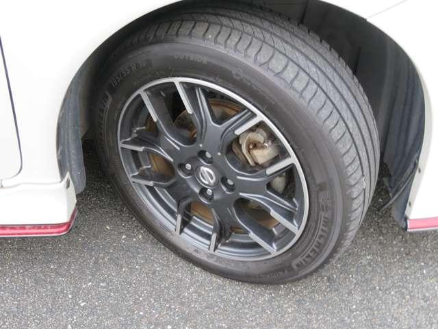 ノート 1.2 e-POWER NISMO 純正ナビ・アラモニ LEDランプ Bカメラ メモリーナビ付き レーンアシスト フルオートエアコン スマートキープッシュスタート Wエアバッグ アルミ キーフリー ドラレコ サイドカメラ パワーステアリング エアバック(20枚目)