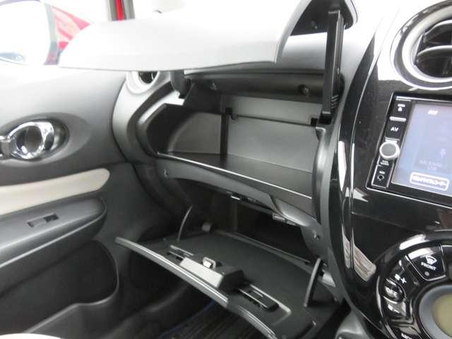 ノート 1.2 e-POWER X Vセレクション純正ナビ ドラレコ アラウンドカメラ 運転席助手席エアバック エアバッグ 衝突被害軽減装置 イモビライザー LEDヘッドライト パワーウインドウ レーンアシスト ETC アルミホイール フルオートエアコン Bカメラ(13枚目)