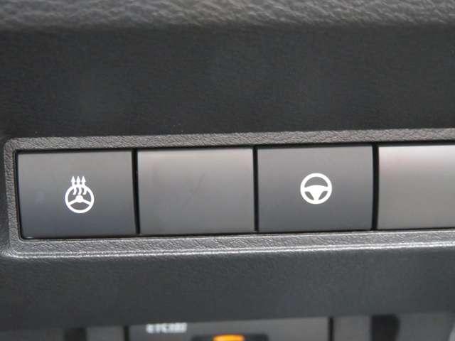 オーラ 1.2 G レザーエディション ワンオーナ 追突防止 レーダークルーズ 本革 車線逸脱警報装置 寒冷地仕様 禁煙車 LED 盗難防止 記録簿 バックモニター ETC インテリジェントキー メモリーナビゲーション AW オートエアコン(12枚目)