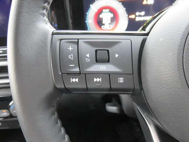 オーラ 1.2 G レザーエディション ワンオーナ 追突防止 クルコン 車線逸脱警報装置 禁煙車 LED 盗難防止 記録簿 バックモニター ETC メモリーナビゲーション AW キーレスエントリー オートエアコン 展示試乗車UP ABS(9枚目)