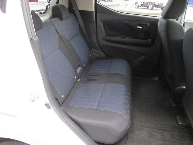 デイズ ６６０　ハイウェイスターＧターボ　純正９インチナビ・アラウンドビューモニタ　車線逸脱　インテリジェントアラウンドビューモニター　ＬＥＤ　ナビＴＶ　記録簿　スマートキー　エアバック　キーフリー　サイドカメラ　バックカメラ　パワーステアリング　フルオートエアコン　メモリーナビ（15枚目）