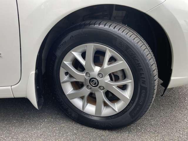 ノート 1.2 e-POWER X Vセレクション 純正ナビ・アラモニ・ETC・ドラレコ アラウンドカメラ 運転席助手席エアバック エアバッグ 衝突被害軽減装置 イモビライザー LEDヘッドライト パワーウインドウ レーンアシスト ETC アルミホイール スマートキー ドラレコ Bカメラ(9枚目)