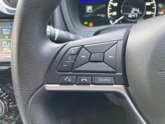 ノート 1.2 e-POWER X Vセレクション 純正ナビ・アラモニ・ETC・ドラレコ アラウンドカメラ 運転席助手席エアバック エアバッグ 衝突被害軽減装置 イモビライザー LEDヘッドライト パワーウインドウ レーンアシスト ETC アルミホイール スマートキー ドラレコ Bカメラ(10枚目)