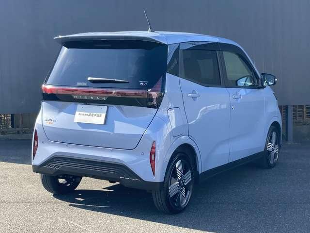 サクラ G メーカー9インチ・充電ケーブル・15AW アラウンドビュ ワンオーナ 踏み間違い防止アシスト LEDヘッドランプ スマートキー 禁煙車使用 LDW 盗難防止システム オートエアコン ETC バックカメラ ドライブレコーダー ABS ナビTV(2枚目)