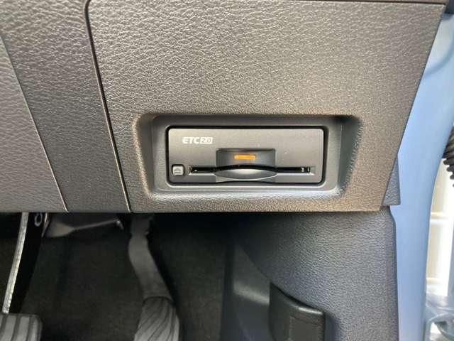 サクラ G メーカー9インチ・充電ケーブル・15AW アラウンドビュ ワンオーナ 踏み間違い防止アシスト LEDヘッドランプ スマートキー 禁煙車使用 LDW 盗難防止システム オートエアコン ETC バックカメラ ドライブレコーダー ABS ナビTV(8枚目)