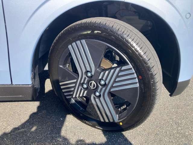 サクラ G メーカー9インチ・充電ケーブル・15AW アラウンドビュ ワンオーナ 踏み間違い防止アシスト LEDヘッドランプ スマートキー 禁煙車使用 LDW 盗難防止システム オートエアコン ETC バックカメラ ドライブレコーダー ABS ナビTV(19枚目)