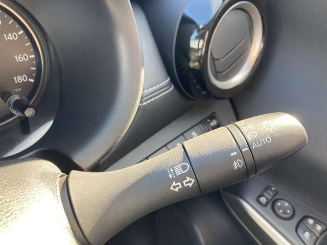 キックス 1.2 X (e-POWER) 純正9インチナビ・ドラレコ・ETC2.0 ナビ&TV 寒冷地仕様 ワンオ-ナ-車 追従クルコン スマートキー LEDヘッド レーンアシスト パワーステアリング 禁煙車 盗難防止システム ドライブレコーダー ETC 整備記録簿有 メモリーナビ(18枚目)