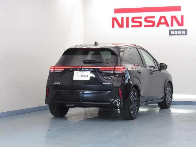 オーラ 1.2 G レザーエディション 社用車UP/9インチナビ/BOSE ワンオーナ 追突防止 レーダークルーズ 本革 車線逸脱警報装置 禁煙車 LED 盗難防止 記録簿 バックモニター ETC インテリジェントキー メモリーナビゲーション AW キーレスエントリー ABS(5枚目)