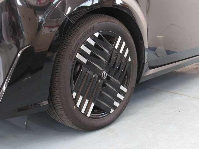 オーラ 1.2 G レザーエディション 社用車UP/9インチナビ/BOSE ワンオーナ 追突防止 レーダークルーズ 本革 車線逸脱警報装置 禁煙車 LED 盗難防止 記録簿 バックモニター ETC インテリジェントキー メモリーナビゲーション AW キーレスエントリー ABS(15枚目)