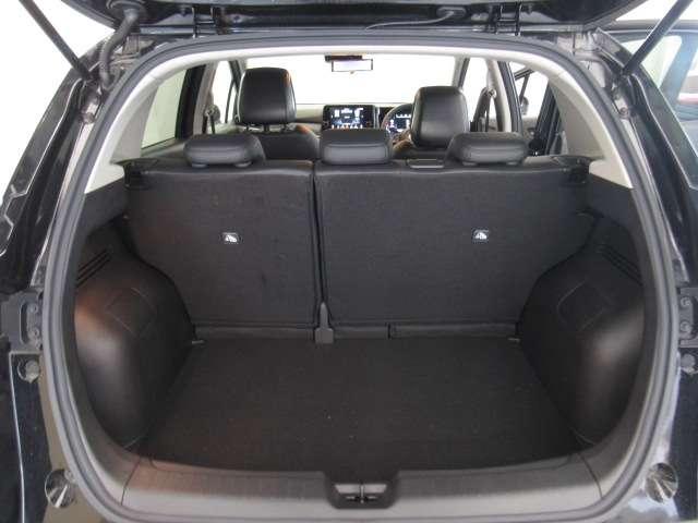 オーラ 1.2 G レザーエディション 社用車UP/9インチナビ/BOSE ワンオーナ 追突防止 レーダークルーズ 本革 車線逸脱警報装置 禁煙車 LED 盗難防止 記録簿 バックモニター ETC インテリジェントキー メモリーナビゲーション AW キーレスエントリー ABS(17枚目)