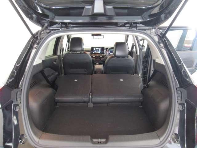 オーラ 1.2 G レザーエディション 社用車UP/9インチナビ/BOSE ワンオーナ 追突防止 レーダークルーズ 本革 車線逸脱警報装置 禁煙車 LED 盗難防止 記録簿 バックモニター ETC インテリジェントキー メモリーナビゲーション AW キーレスエントリー ABS(18枚目)