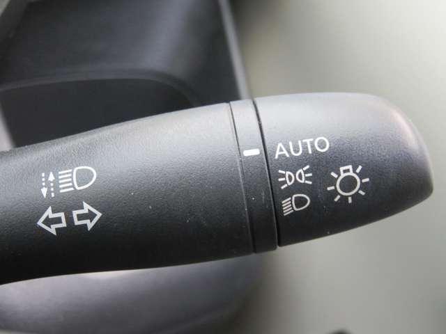 デイズ 660 X ディスプレイオーディオ・前後ドラレコ アラウンドM 踏み間違え防止 スマートキー イモビライザー バックカメラ 1オーナー ETC レーンキープ アイドリングストップ ドライブレコーダー キーレス フルオートエアコン WAB 記録簿 PS(8枚目)