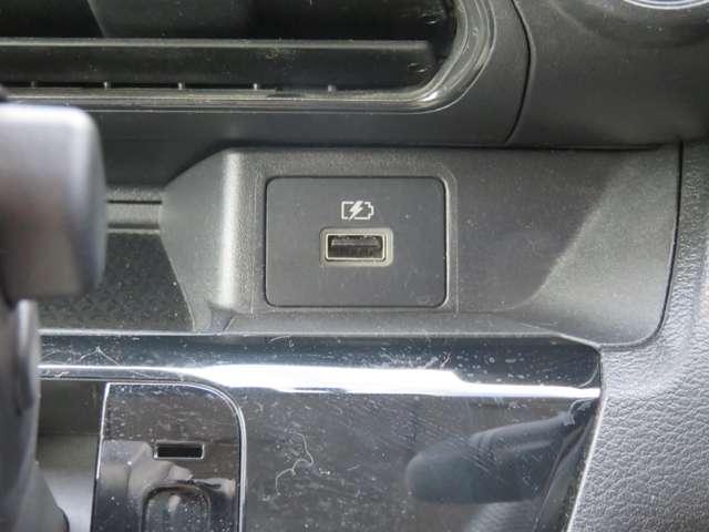 デイズ 660 X ディスプレイオーディオ・前後ドラレコ アラウンドM 踏み間違え防止 スマートキー イモビライザー バックカメラ 1オーナー ETC レーンキープ アイドリングストップ ドライブレコーダー キーレス フルオートエアコン WAB 記録簿 PS(12枚目)