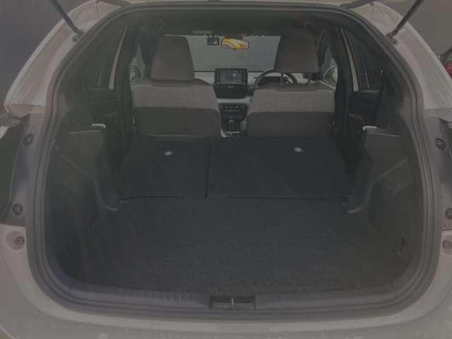 ヤリス 1.5 ハイブリッド Z 純正8インチナビ・アルミホイール PCS 整備記録簿 車線逸脱警報装置 AW Bカメラ アイドリングストップ車 ドラレコ付 ナビ付 LEDランプ ETC付き パワステ 1オナ車 クルコン カーテンエアバック キーフリー ABS イモビ(11枚目)