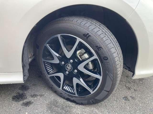 ヤリス 1.5 ハイブリッド Z 純正8インチナビ・アルミホイール PCS 整備記録簿 車線逸脱警報装置 AW Bカメラ アイドリングストップ車 ドラレコ付 ナビ付 LEDランプ ETC付き パワステ 1オナ車 クルコン カーテンエアバック キーフリー ABS イモビ(14枚目)