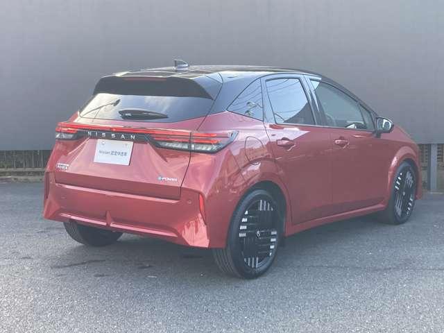 オーラ 1.2 G レザーエディション メーカー9インチナビ・展示試乗車UP ワンオーナ 追突防止 レーダークルーズ 本革 車線逸脱警報装置 禁煙車 LED 盗難防止 記録簿 バックモニター ETC インテリジェントキー メモリーナビゲーション AW キーレスエントリー ABS(2枚目)