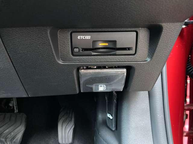 オーラ 1.2 G レザーエディション メーカー9インチナビ・展示試乗車UP ワンオーナ 追突防止 レーダークルーズ 本革 車線逸脱警報装置 禁煙車 LED 盗難防止 記録簿 バックモニター ETC インテリジェントキー メモリーナビゲーション AW キーレスエントリー ABS(8枚目)