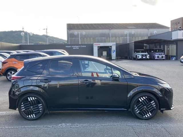 �R���p�N�g�ȃ{�f�B�[�Ȃ̂ł��Ԃ����߂Ă��w���������ł����S���Ă���肢�������܂��B