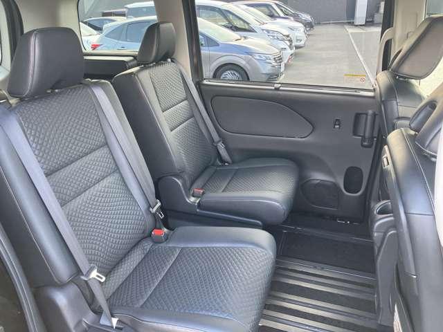 �P��ڂ���R��ڂ܂ŁA���ׂĂ̐Ȃ������������X�y�V�����V�[�g�B�Ƒ����y���߂āA�Ƒ������낰��~�j�o���ł��B