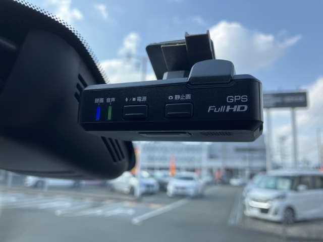 ���S�̃h���C�u���R�[�_�[����������Ă��܂�