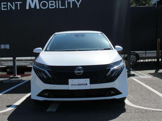 オーラ １．２　Ｇ　レザーエディション　試乗車ＵＰ・メーカーナビ・プロパイロット・　ワンオーナ　追突防止　レーダークルーズ　車線逸脱警報装置　禁煙車　ＬＥＤ　盗難防止　記録簿　バックモニター　ＥＴＣ　インテリジェントキー　メモリーナビゲーション　ＡＷ　キーレスエントリー　ＡＢＳ（5枚目）