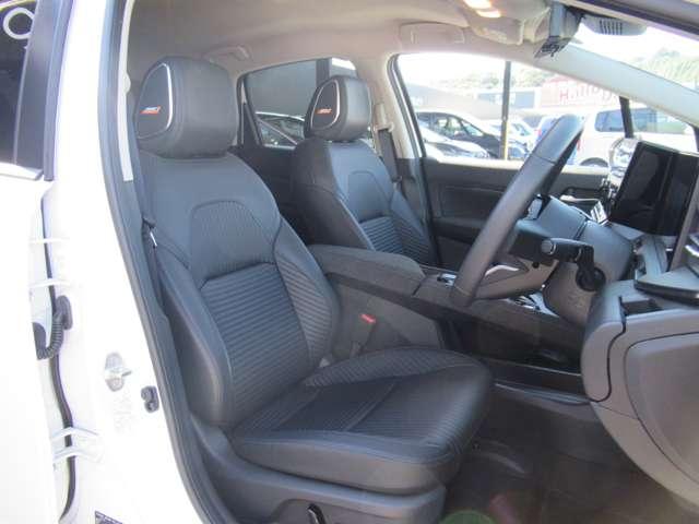 オーラ １．２　Ｇ　レザーエディション　試乗車ＵＰ・メーカーナビ・プロパイロット・　ワンオーナ　追突防止　レーダークルーズ　車線逸脱警報装置　禁煙車　ＬＥＤ　盗難防止　記録簿　バックモニター　ＥＴＣ　インテリジェントキー　メモリーナビゲーション　ＡＷ　キーレスエントリー　ＡＢＳ（11枚目）