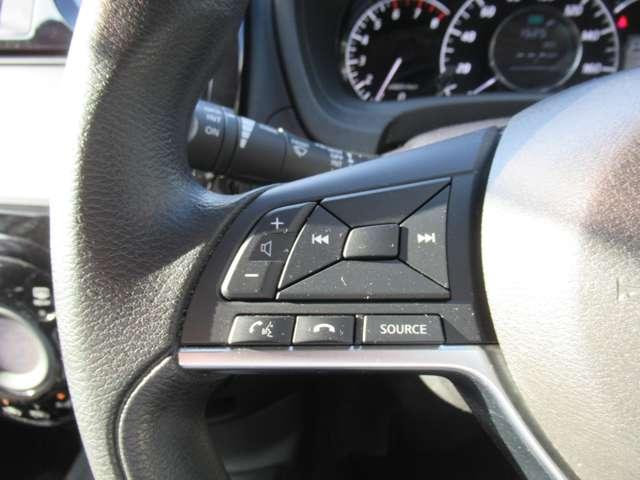 ノート 1.2 X DIG-S メモリーナビ・アラウンドビューモニター・ エマージェンシブレーキ アイドリングストップ機能 左右エアバック イモビ AAC スマキー バックカメラ付き サイドカメラ レーンアシスト 整備記録簿 パワーウィンドウ ABS キーフリー ナビTV(18枚目)