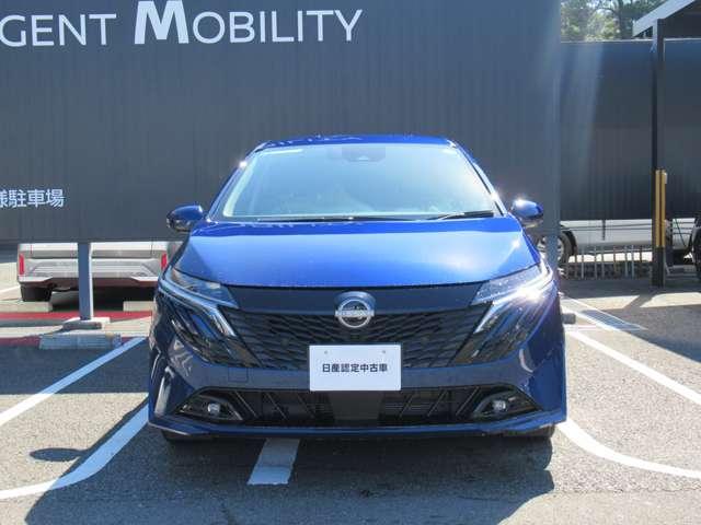 オーラ １．２　Ｇ　レザーエディション　試乗車ＵＰ・メーカーナビ・プロパイロット・　ワンオーナ　追突防止　レーダークルーズ　車線逸脱警報装置　禁煙車　ＬＥＤ　盗難防止　記録簿　バックモニター　ＥＴＣ　インテリジェントキー　メモリーナビゲーション　ＡＷ　キーレスエントリー　ＡＢＳ（5枚目）