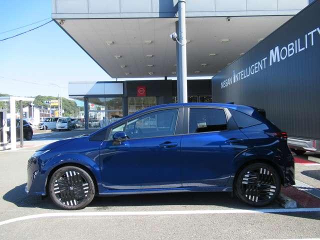 オーラ １．２　Ｇ　レザーエディション　試乗車ＵＰ・メーカーナビ・プロパイロット・　ワンオーナ　追突防止　レーダークルーズ　車線逸脱警報装置　禁煙車　ＬＥＤ　盗難防止　記録簿　バックモニター　ＥＴＣ　インテリジェントキー　メモリーナビゲーション　ＡＷ　キーレスエントリー　ＡＢＳ（6枚目）